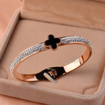 Браслет бренд арт.50131