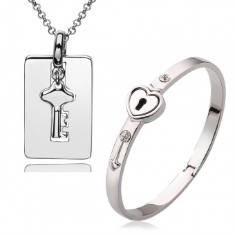 Комплект украшений белое 18K арт.10114